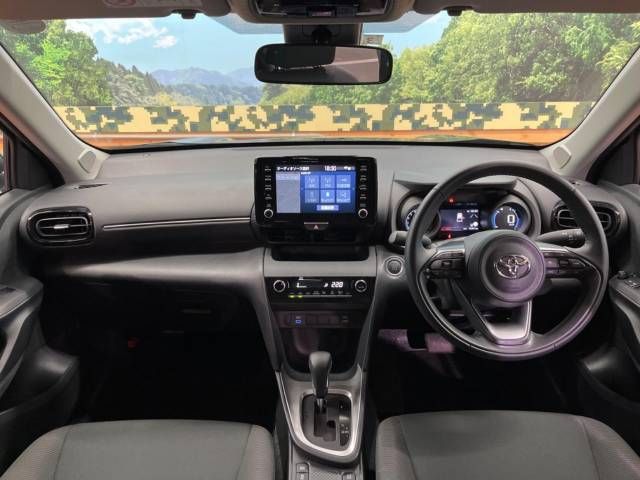 Toyota YARIS CROSS 2023-03 18615-1