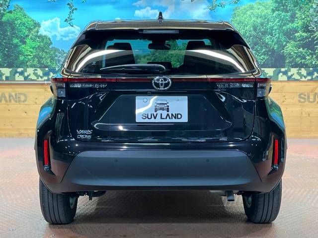 Toyota YARIS CROSS 2023-03 18615-16