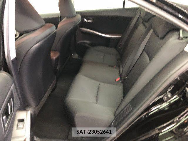 Toyota SAI 2016-11 283981-18