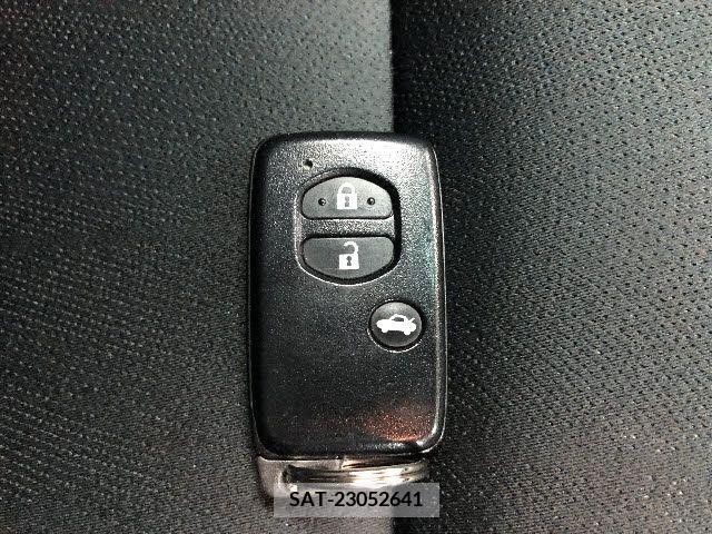 Toyota SAI 2016-11 283981-15