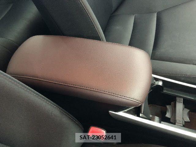Toyota SAI 2016-11 283981-13