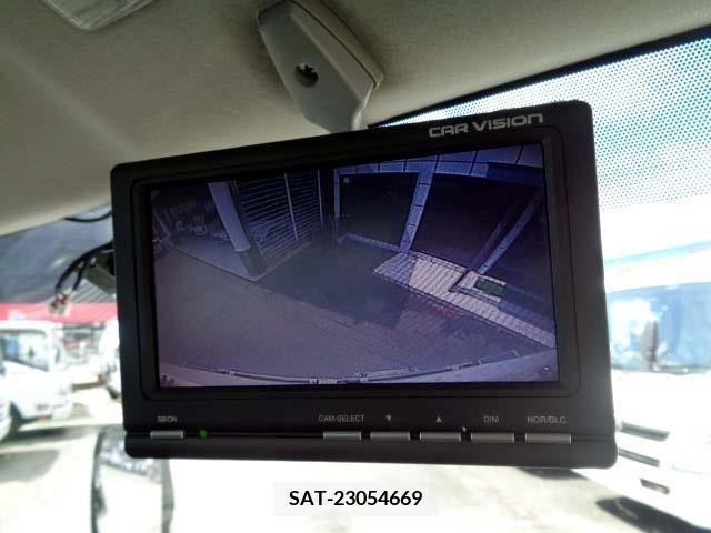Nissan ATLAS 2017-05 293588-5