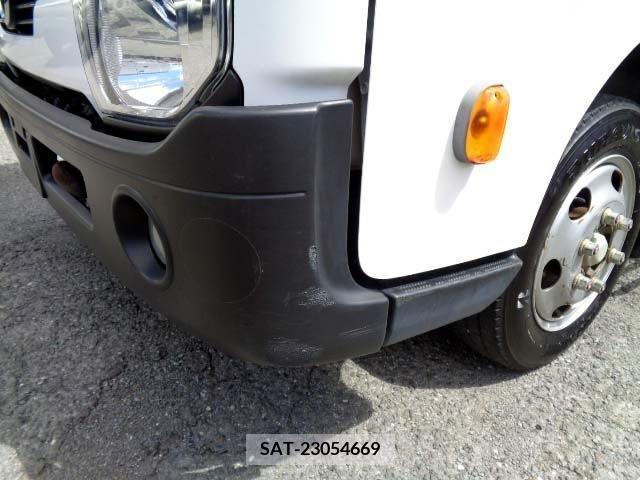 Nissan ATLAS 2017-05 293588-18