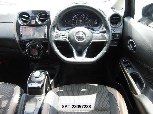 Nissan NOTE 2016-12 341680-1