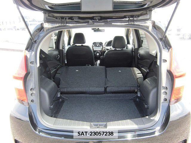 Nissan NOTE 2016-12 341680-23