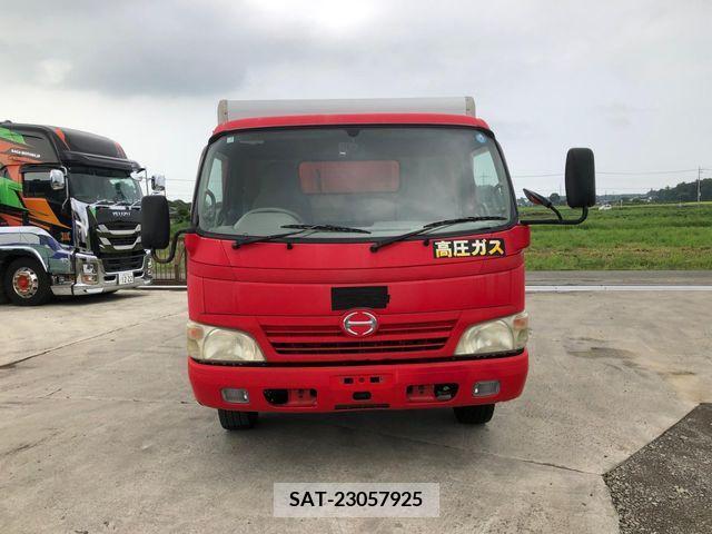 Hino DUTRO 2009-07 390526-27
