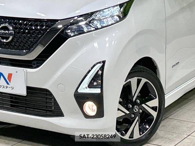 Nissan DAYZ 2020-01 353355-12