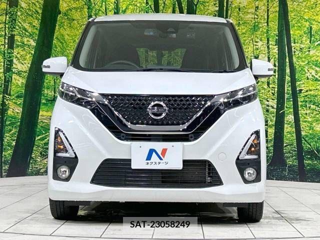 Nissan DAYZ 2020-01 353355-14