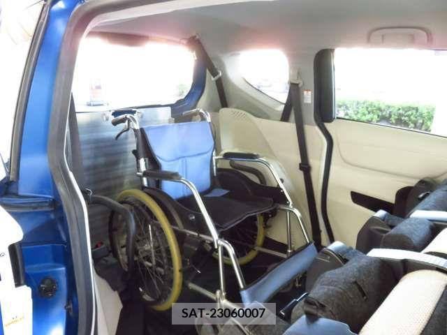 Toyota SIENTA 2018-11 285026-14