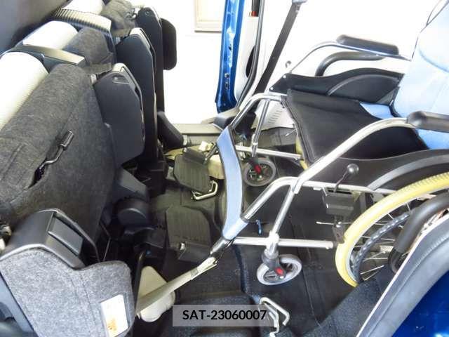 Toyota SIENTA 2018-11 285026-13