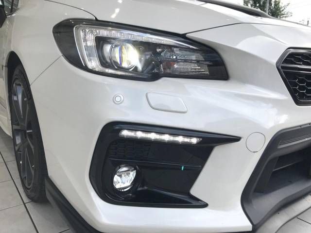 Subaru WRX S4 2018-10 15244-13