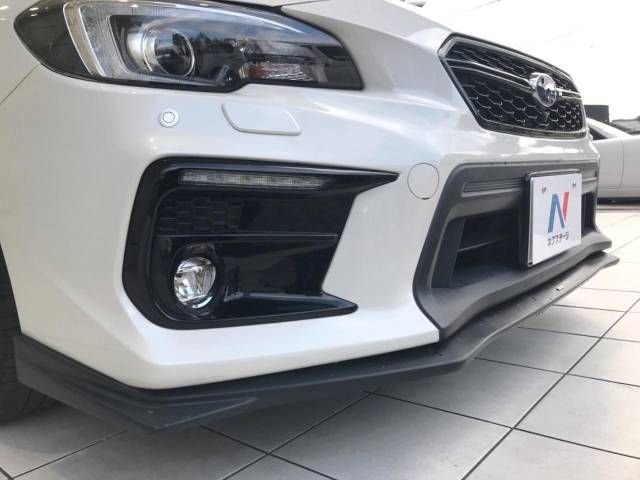 Subaru WRX S4 2018-10 15244-2