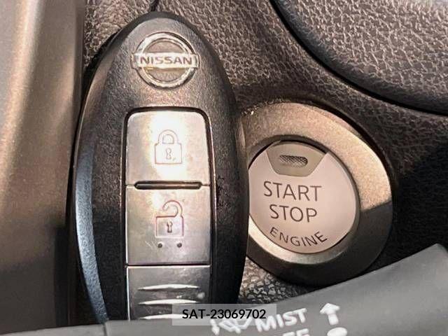 Nissan NOTE 2015-09 327821-7
