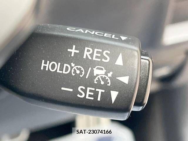Lexus IS 2022-06 275409-4