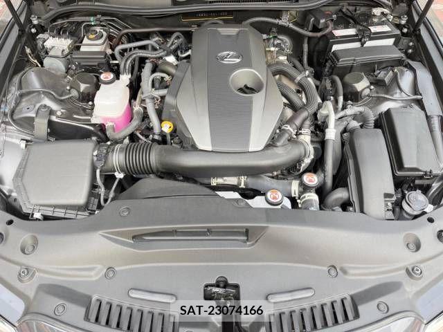 Lexus IS 2022-06 275409-18