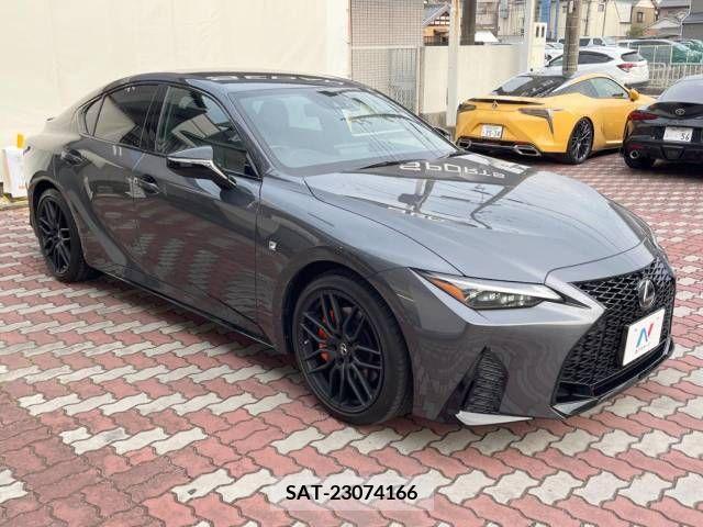 Lexus IS 2022-06 275409-16
