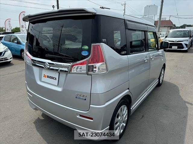 Suzuki SOLIO 2019-01 328409-12