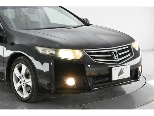 Honda ACCORD TOURER 2010-01 185401-2