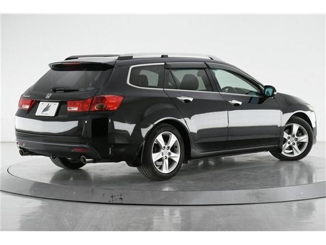 Honda ACCORD TOURER 2010-01 185401-1