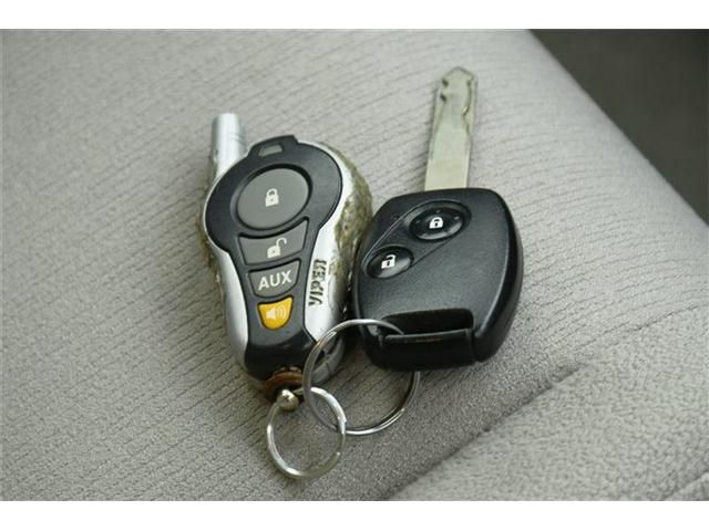Honda ACCORD TOURER 2010-01 185401-8