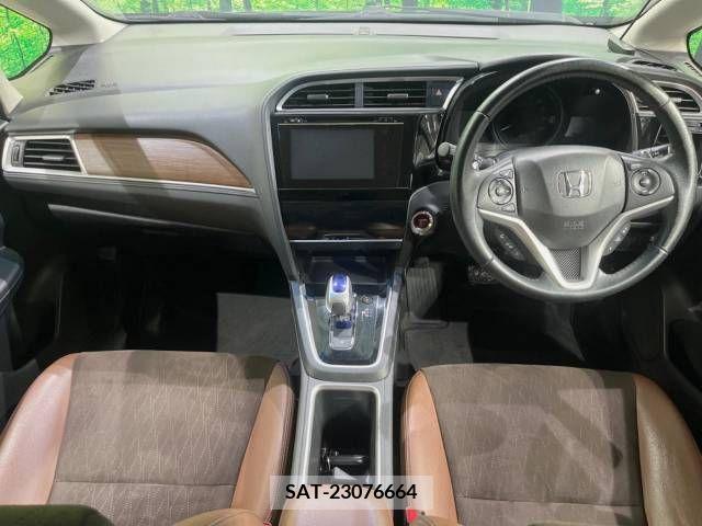 Honda SHUTTLE 2015-05 285006-1