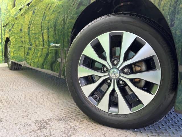 Nissan SERENA 2017-03 193996-14
