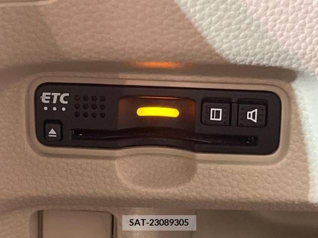 Honda N BOX 2018-02 306957-7