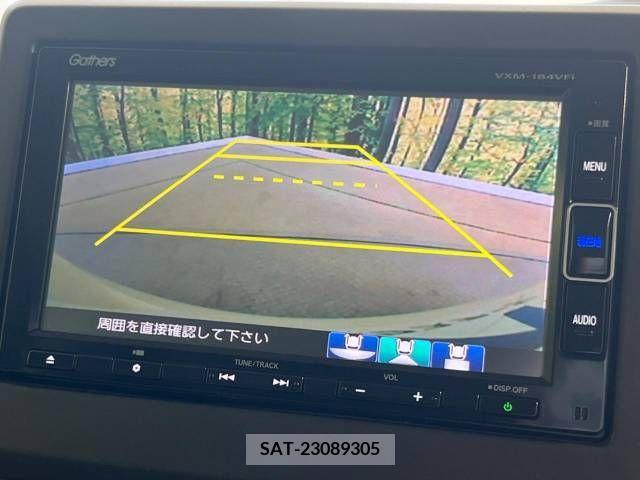 Honda N BOX 2018-02 306957-4