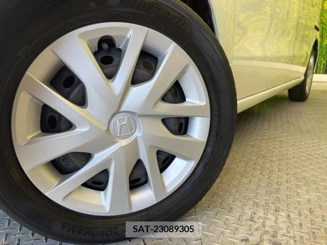 Honda N BOX 2018-02 306957-13