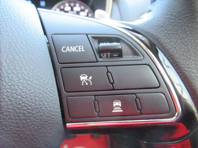 Mitsubishi ECLIPSE CROSS 2020-08 183657-13