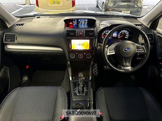 Subaru FORESTER 2013-09 234888-1