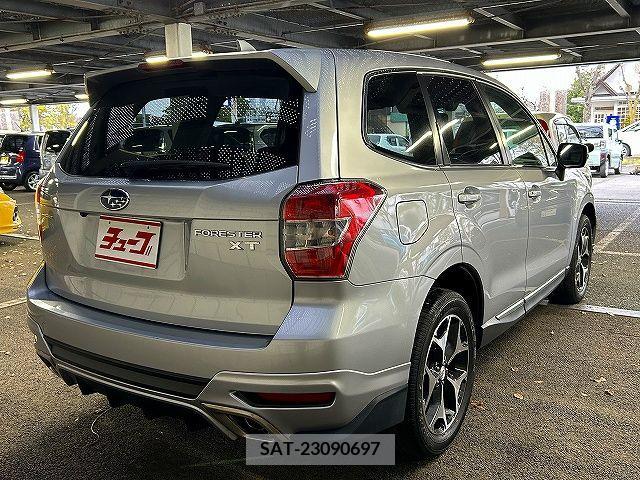 Subaru FORESTER 2013-09 234888-2