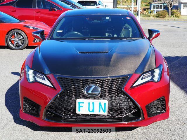 Lexus RC F 2019-06 208460-1