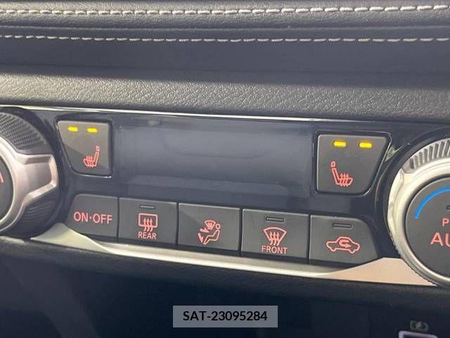 Nissan KICKS 2022-11 274076-6