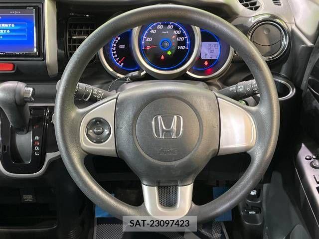 Honda N BOX CUSTOM 2015-01 338403-8