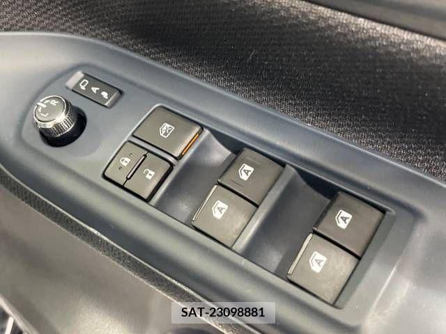 Toyota VOXY 2016-04 349613-7