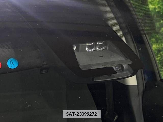 Toyota AQUA 2018-10 377036-2
