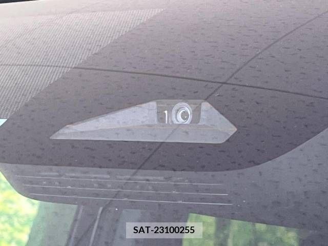 Toyota VOXY 2022-12 374954-2
