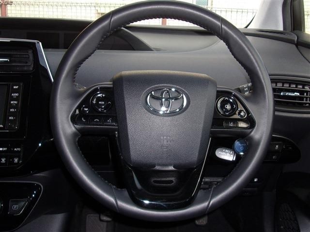 Toyota PRIUS 2019-06 3275-13