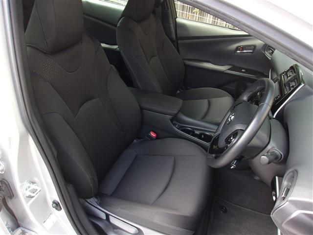 Toyota PRIUS 2019-06 3275-20