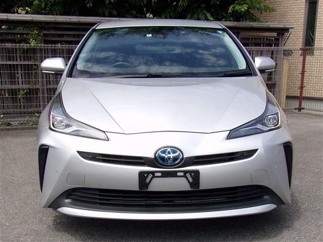 Toyota PRIUS 2019-06 3275-2