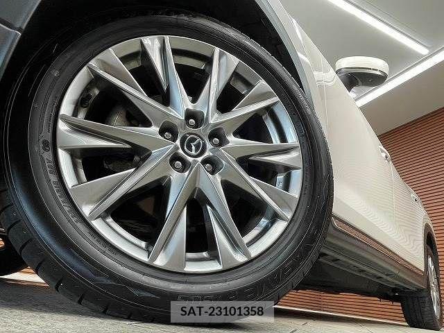 Mazda CX-8 2018-05 390281-18