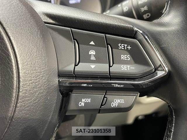 Mazda CX-8 2018-05 390281-7