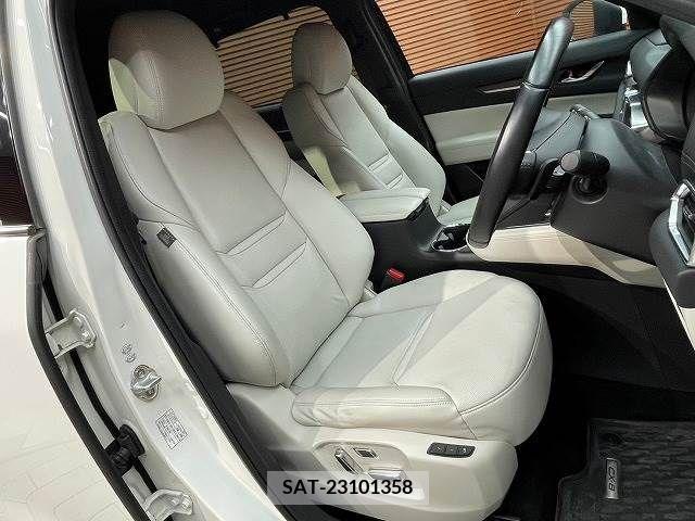 Mazda CX-8 2018-05 390281-4