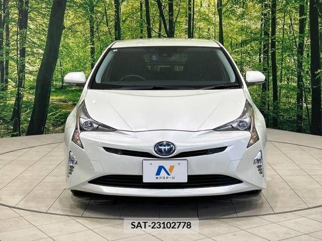 Toyota PRIUS 2016-08 281994-14