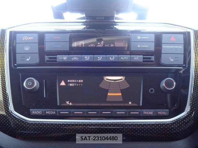 VolksWagen UP! 2017-09 205549-16