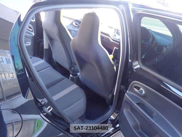 VolksWagen UP! 2017-09 205549-7