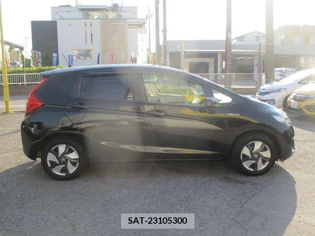 Honda FIT 2014-06 304096-11