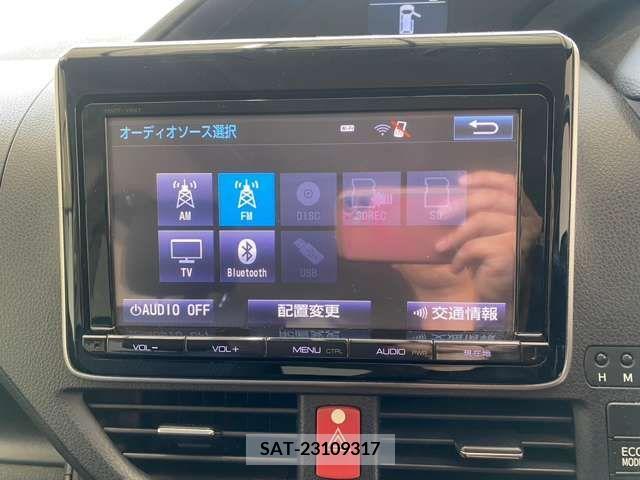 Toyota NOAH 2014-09 279495-12