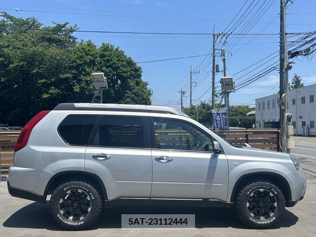 Nissan X-TRAIL 2012-07 335420-10